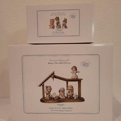 Lot 142: (2) Precious Moments Christmas Deco Figures