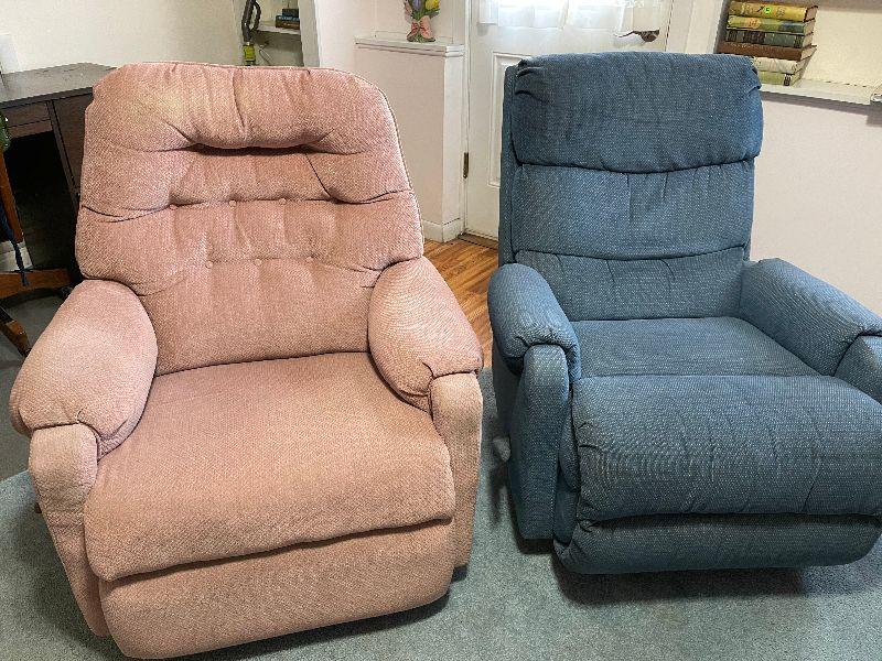 Pair of Rocker Recliners