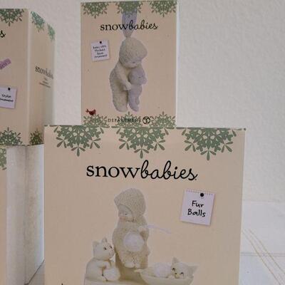 Lot 161: Dept. 56 SnowBabies Christmas Figures 