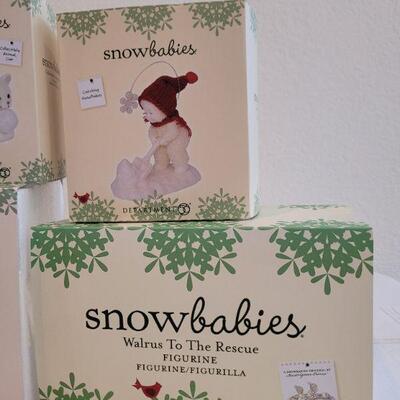 Lot 163: Dept. 56 SnowBabies Christmas Figures 
