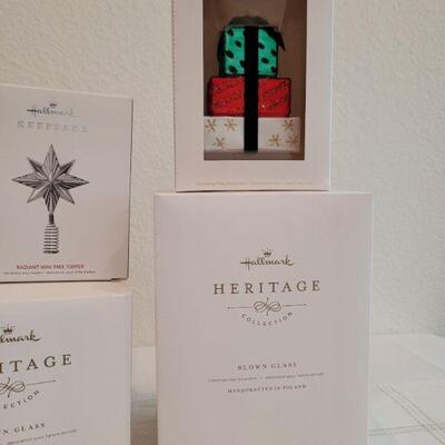 Lot 169: Assorted HALLMARK Christmas Ornaments 