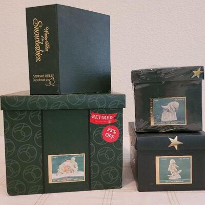 Lot 194: Assorted Dept. 56 SnowBabies Christmas Figures 