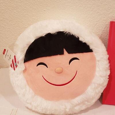 Lot 208: NEW Hallmark Frosty Friends  Book, Stocking & Plushie