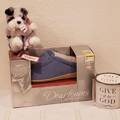 Lot 219:  NEW Slippers, Coffee Cup and a Stuffed Animal 