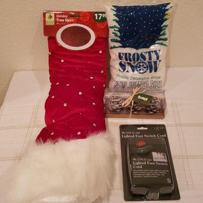 Lot 229: NEW Tree Skirt, Pinecone Candles, Foot Switch for Christmas Tree & Bag of Snow