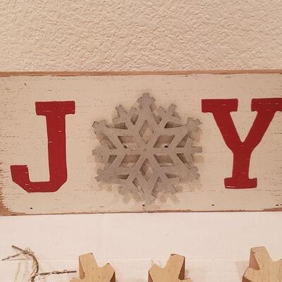 Lot 231: NEW Wood Christmas Deco (Reindeer need new batteries)