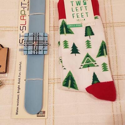 Lot 232: NEW Santa Tote, Inspirational Token, Socks, Watch and Pen