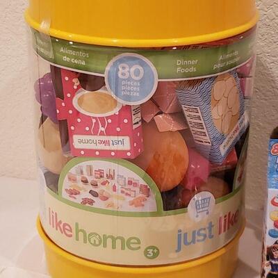 Lot 240: NEW Play Food, Bath Coloring Tabs, Ornaments and a Baby Otter Plushie