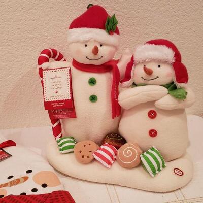 Lot 250: NEW Snowman Deco lot