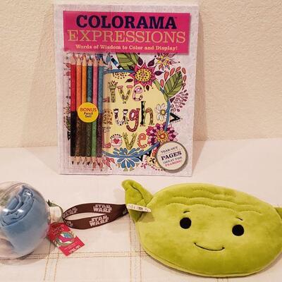 Lot 257: NEW Star Wars Zip Pouch, Coloring Book, Socks