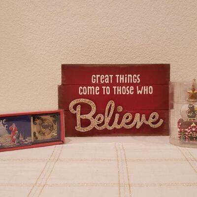 Lot 263: NEW Christmas Deco