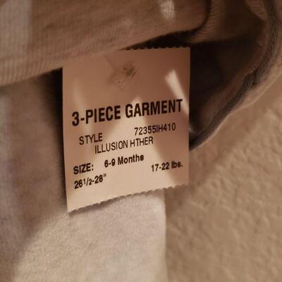 Lot 271: NEW Baby Boy Outfits (6-9 months)