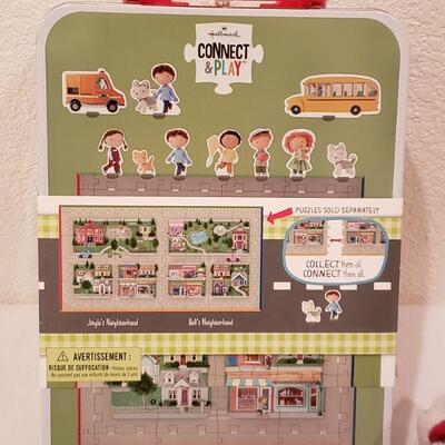 Lot 273: New Hallmark Gift Lot