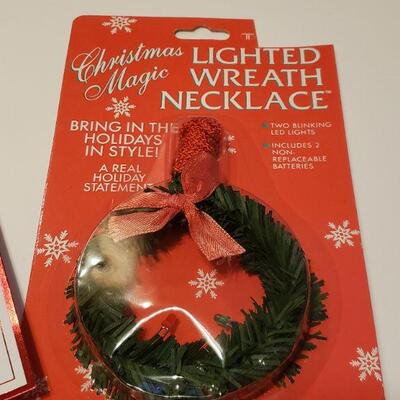 Lot 290: Holiday Jewelry lot