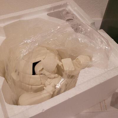 Lot 305: Dept. 56 SnowBabies Christmas Figure 