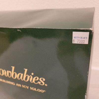 Lot 305: Dept. 56 SnowBabies Christmas Figure 