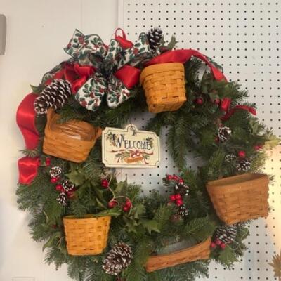 J 167 Holiday Longaberger Wreath 