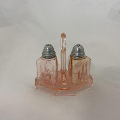 .139. Antique | Pink Depression | Art Deco Shakers