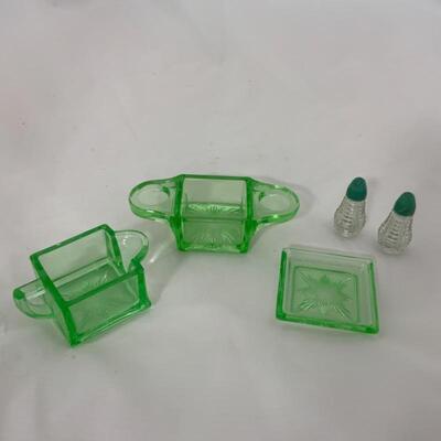 .142. Antique | Rare | Green Depression Stacked Set