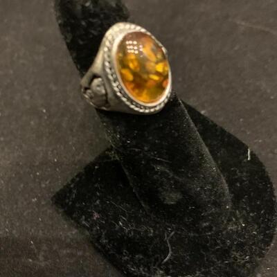 Fashionable Ring