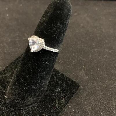 Size 7 Crystal Heart Ring