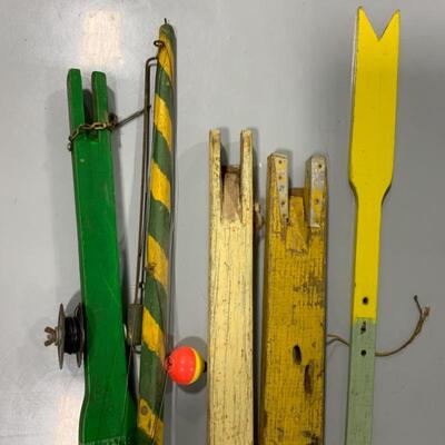.148. Vintage | Tip-Up and Components