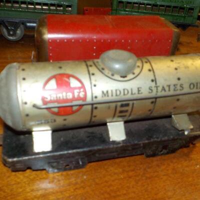 6- Model Train Cars pre-war Hafner Model Trains".