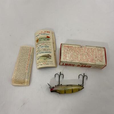.172. Vintage | River Runt Spook Floater in Box | Catalogue