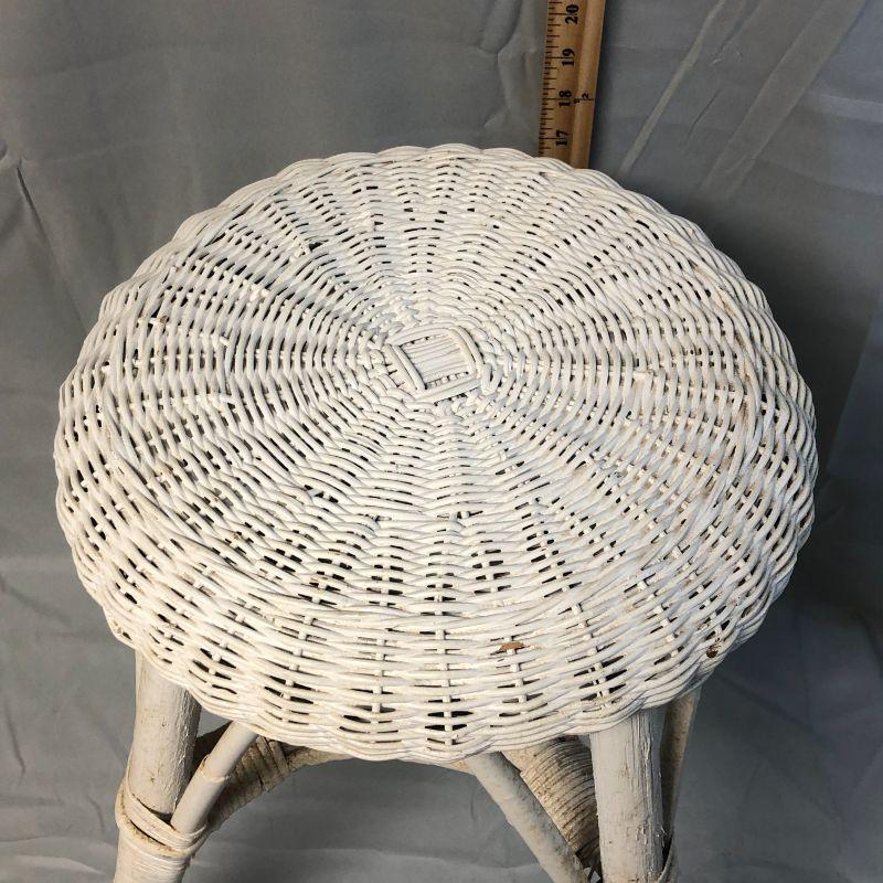 White Wicker Vanity Stool LOCAL PICKUP ONLY