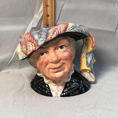 Royal Doulton Pearly Queen Large Toby Jug