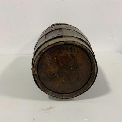 .226. Antique | Farm Fresh | Wood Barrel | Wood Tap | Bunghole