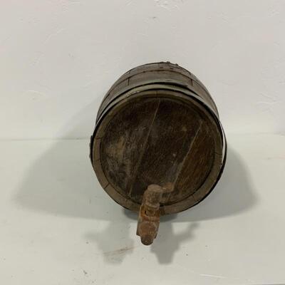 .226. Antique | Farm Fresh | Wood Barrel | Wood Tap | Bunghole
