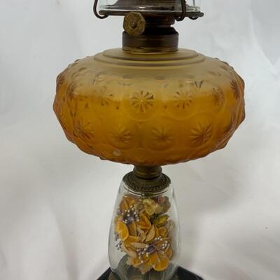 .233. Antique | Victorian Oil Lamp | Cast Iron | Brass 
