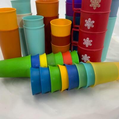 .247. Vintage | Thirty-Six Tupperware Cups
