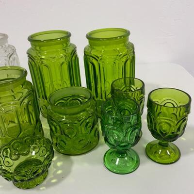 .251. Vintage | Green & Clear | Moon & Stars