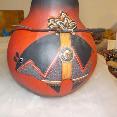 2 Real hand crafted Navaho Vases.