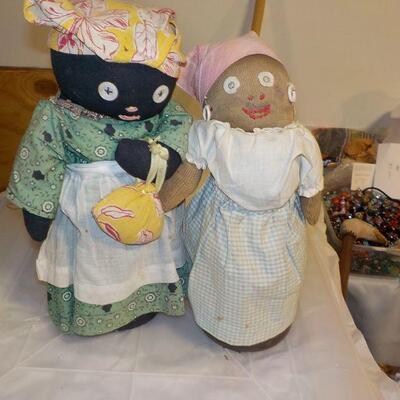2 Hand made Bottle Dolls from the islands of Latin America.