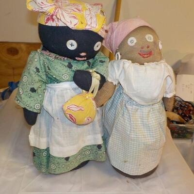 2 Hand made Bottle Dolls from the islands of Latin America.