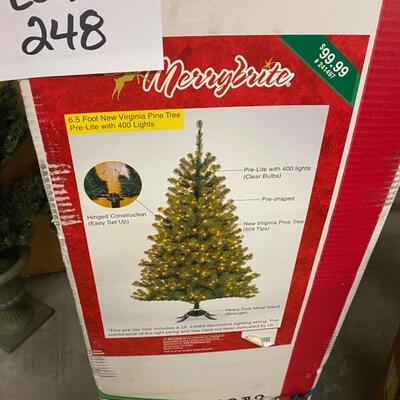 Q 248 6.5â€™ Pre lite Christmas Tree 