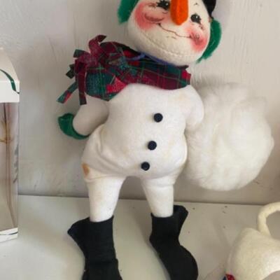 J - 153 Annalee Dolls & Snowman & Ornaments 