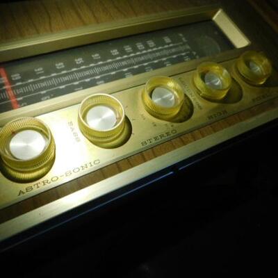 Vintage Magnavox Astro Sonic Stereo Component Console 48" | EstateSales.org