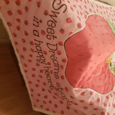 Vintage strawberry shortcake throw/blanket 