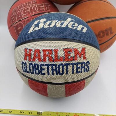4 BASKET BALLS ALL HOLD AIR - GLOBE TROTTERS 