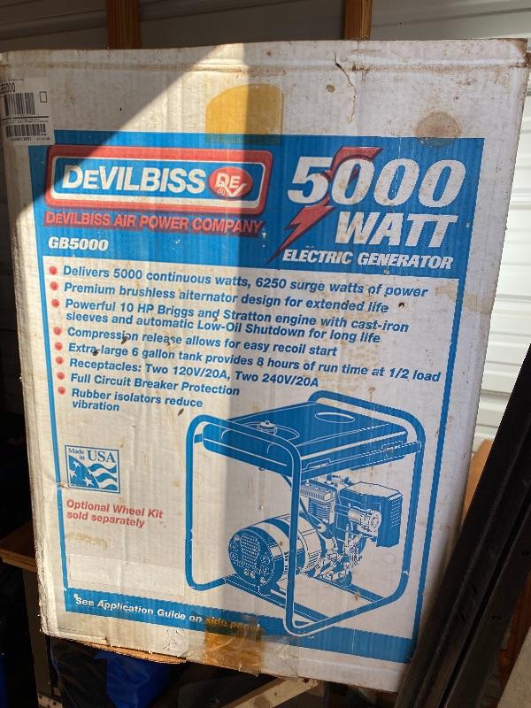 5000 Watt Electric Generator DeVilbiss