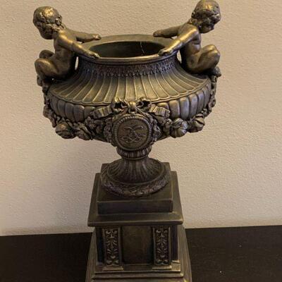 Bronze planter ALAA 19" x 11"