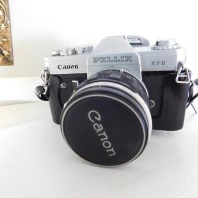 Canon Pellix RPS Camera with Lens and Flash Box