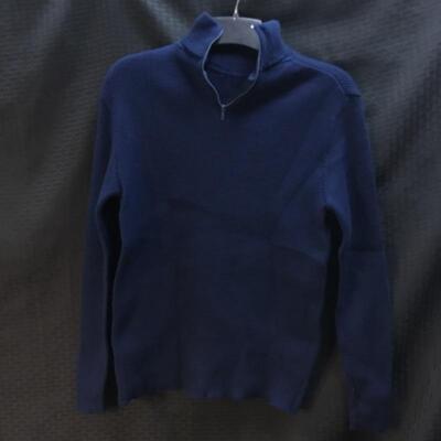 Navy Blue Sweater Size 36 YD#011-1120-00315
