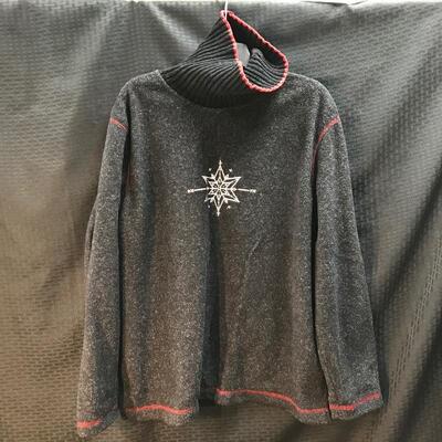 Basic EditionsÂ® Turtleneck Sweater XL YD#011-1120-00317