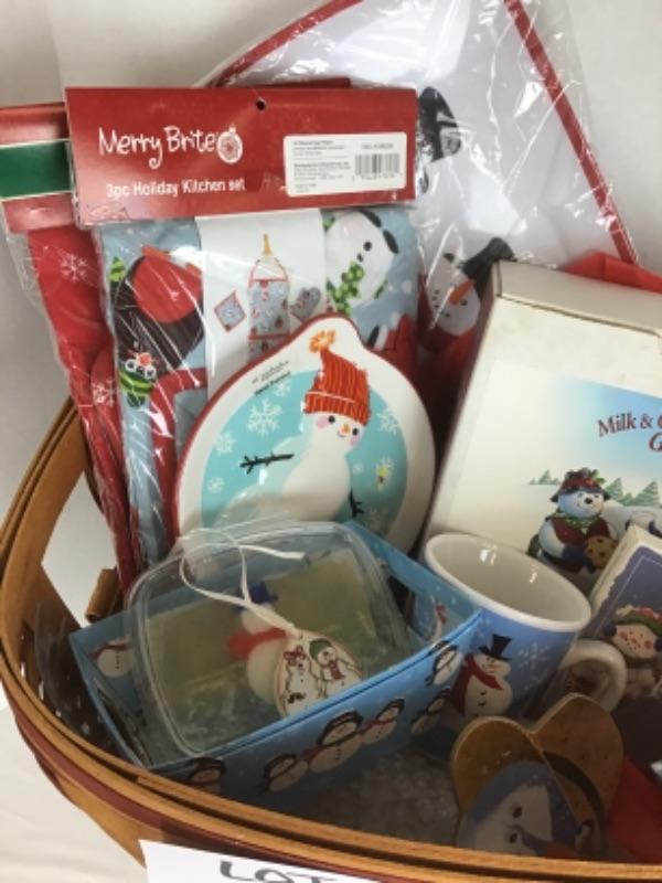 Q 264 Large Snowman Longaberger Basket