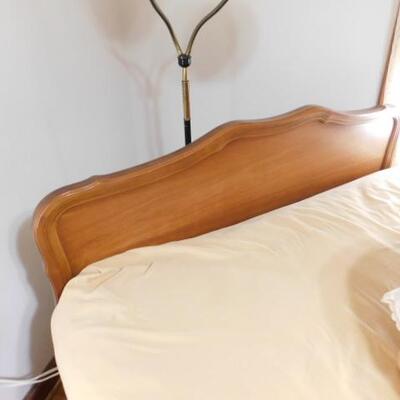 Dixie Furniture Solid Wood Bed Frame Head and Foot Board Full Size 57